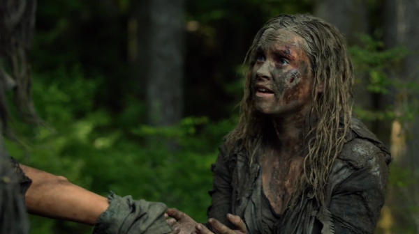 The 100 Many Happy Returns Season Two Episode Four-244
