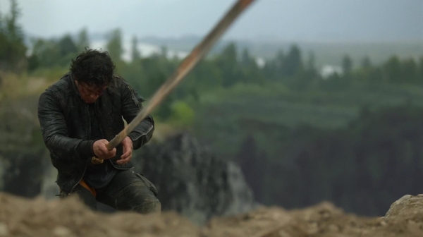 The 100 Many Happy Returns Season Two Episode Four-227
