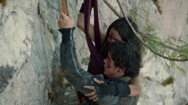 The 100 Many Happy Returns Season Two Episode Four-184
