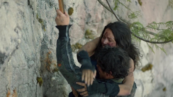 The 100 Many Happy Returns Season Two Episode Four-183
