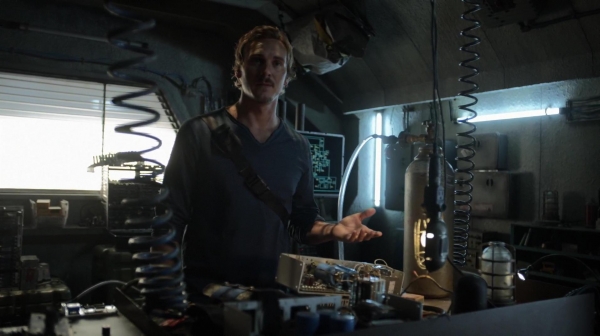 The 100 Many Happy Returns Season Two Episode Four-156
