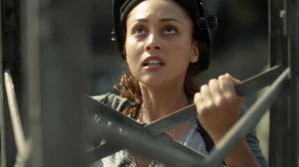The 100 Many Happy Returns Season Two Episode Four-100
