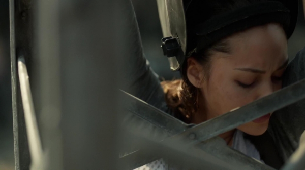 The 100 Many Happy Returns Season Two Episode Four-94
