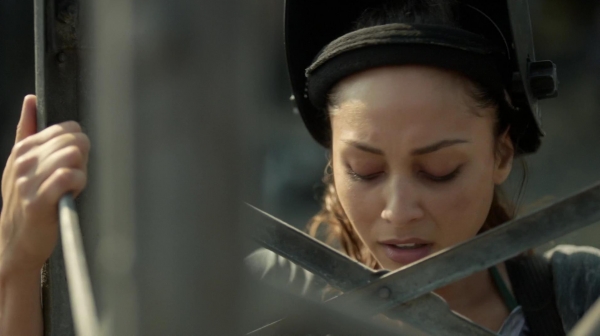 The 100 Many Happy Returns Season Two Episode Four-88
