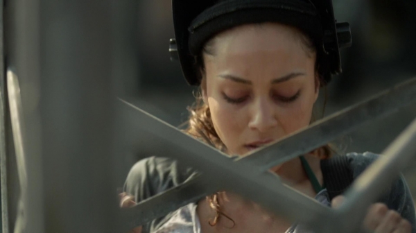 The 100 Many Happy Returns Season Two Episode Four-83
