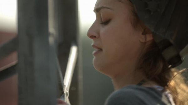 The 100 Many Happy Returns Season Two Episode Four-74
