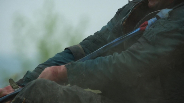 The 100 Many Happy Returns Season Two Episode Four-44
