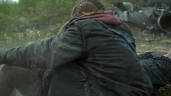 The 100 Many Happy Returns Season Two Episode Four-41
