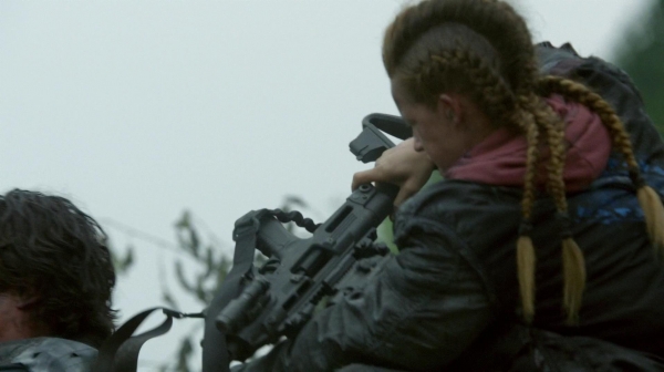The 100 Many Happy Returns Season Two Episode Four-31
