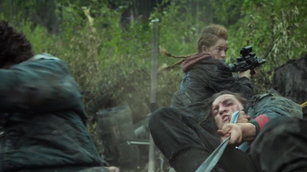 The 100 Many Happy Returns Season Two Episode Four-21
