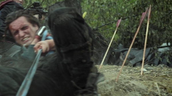 The 100 Many Happy Returns Season Two Episode Four-20
