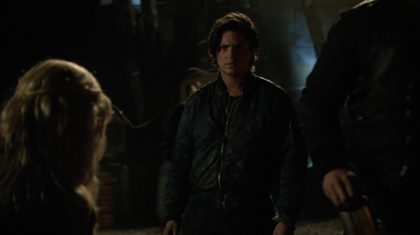 The Fog of War the 100 Season Two Episode Six-1981
