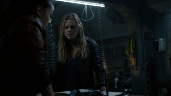 The Fog of War the 100 Season Two Episode Six-1893

