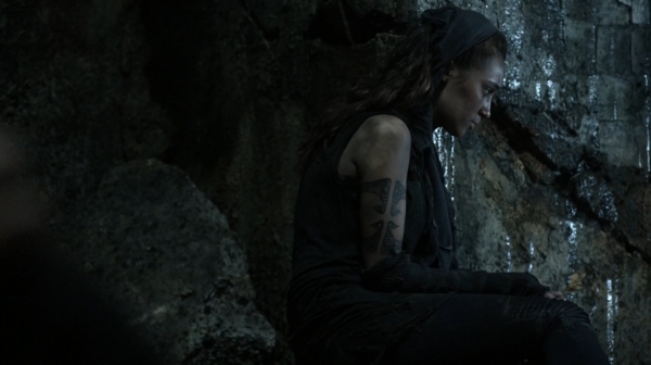 The Fog of War the 100 Season Two Episode Six-1526
