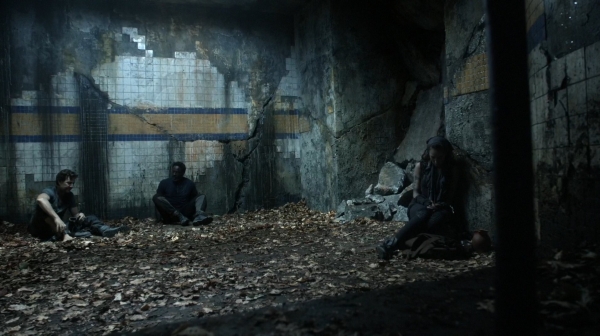 The Fog of War the 100 Season Two Episode Six-1523
