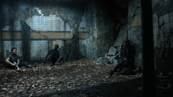 The Fog of War the 100 Season Two Episode Six-1522
