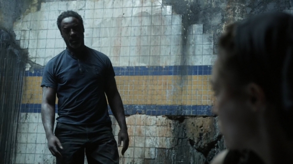 The Fog of War the 100 Season Two Episode Six-1517
