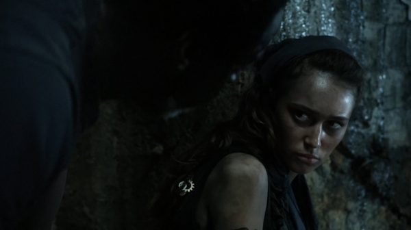 The Fog of War the 100 Season Two Episode Six-1512
