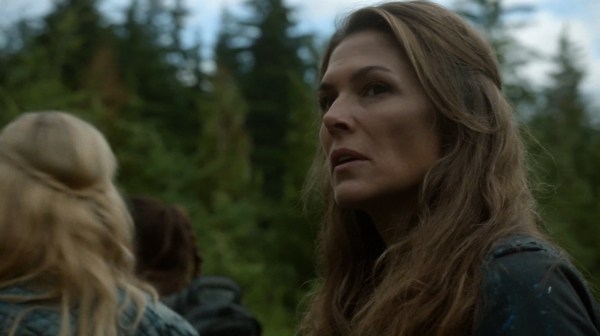 The Fog of War the 100 Season Two Episode Six-1370
