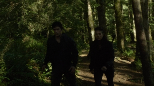 The Fog of War the 100 Season Two Episode Six-1289
