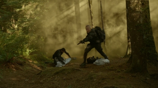 The Fog of War the 100 Season Two Episode Six-1235
