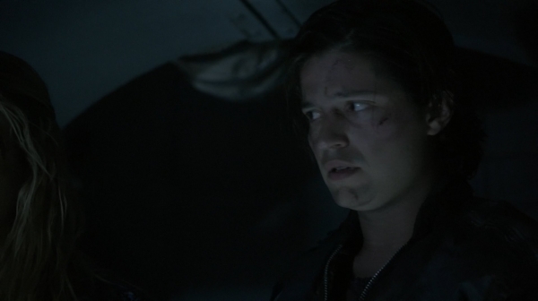 The Fog of War the 100 Season Two Episode Six-1214
