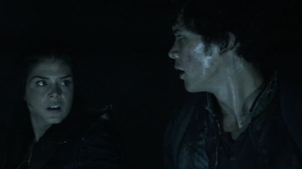 The Fog of War the 100 Season Two Episode Six-1137
