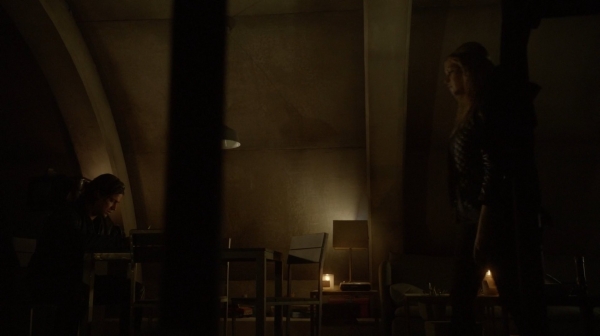 The Fog of War the 100 Season Two Episode Six-1124
