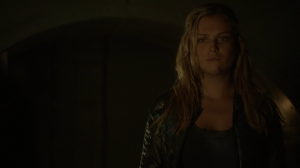 The Fog of War the 100 Season Two Episode Six-1117
