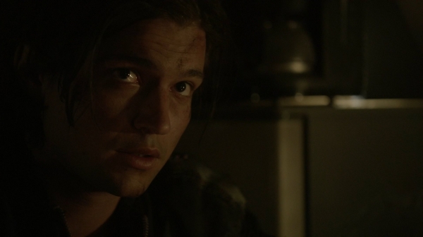 The Fog of War the 100 Season Two Episode Six-1109
