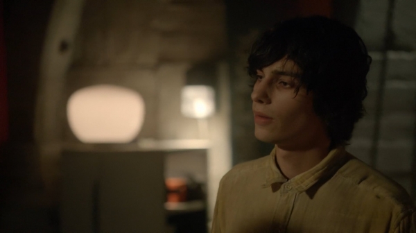 The Fog of War the 100 Season Two Episode Six-1015
