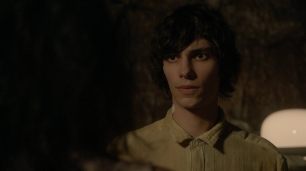 The Fog of War the 100 Season Two Episode Six-995
