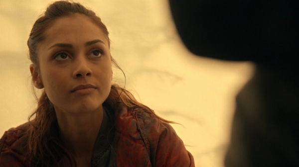 The Fog of War the 100 Season Two Episode Six-825
