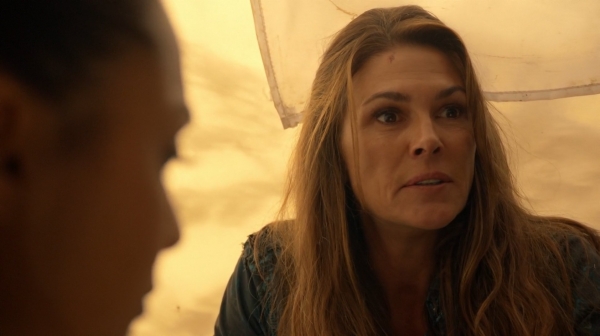 The Fog of War the 100 Season Two Episode Six-807
