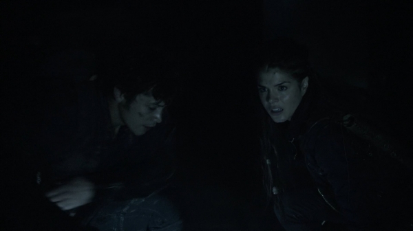 The Fog of War the 100 Season Two Episode Six-704
