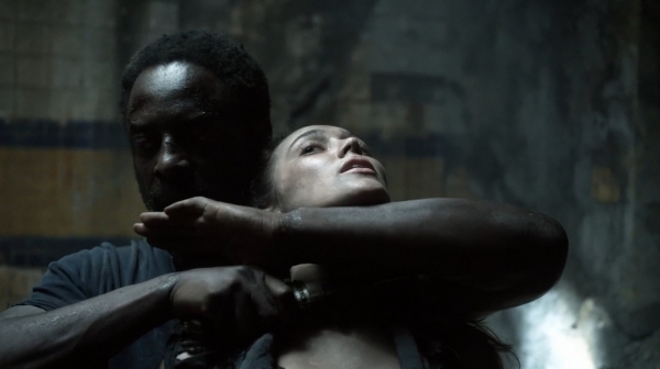 The Fog of War the 100 Season Two Episode Six-475
