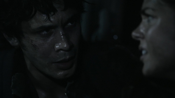 The Fog of War the 100 Season Two Episode Six-443

