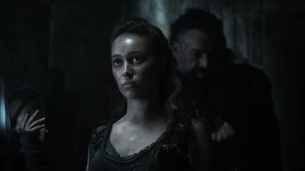 The Fog of War the 100 Season Two Episode Six-405
