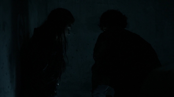 The Fog of War the 100 Season Two Episode Six-318
