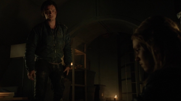 The Fog of War the 100 Season Two Episode Six-303
