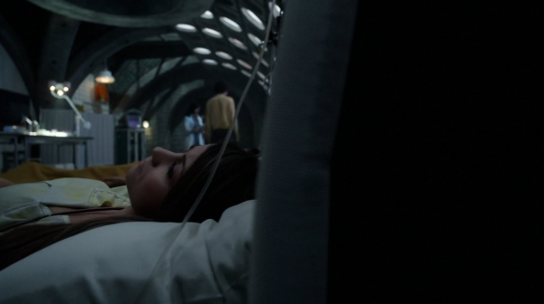 The Fog of War the 100 Season Two Episode Six-260
