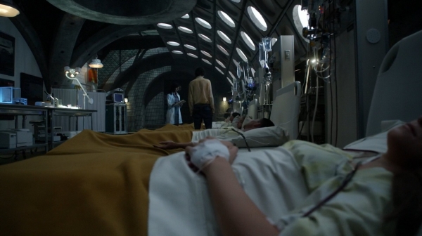 The Fog of War the 100 Season Two Episode Six-255
