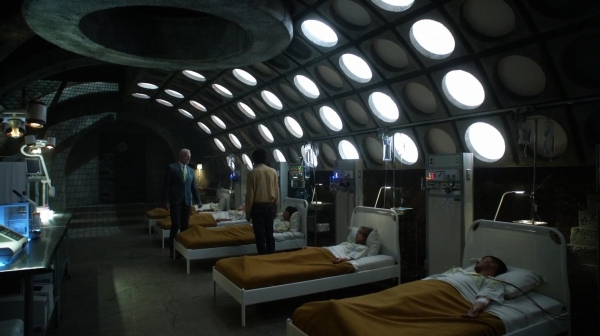 The Fog of War the 100 Season Two Episode Six-235
