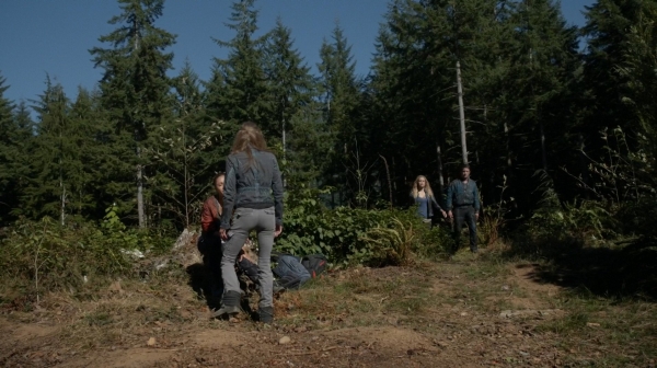 The Fog of War the 100 Season Two Episode Six-106
