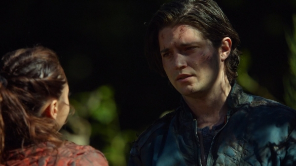 The Fog of War the 100 Season Two Episode Six-61
