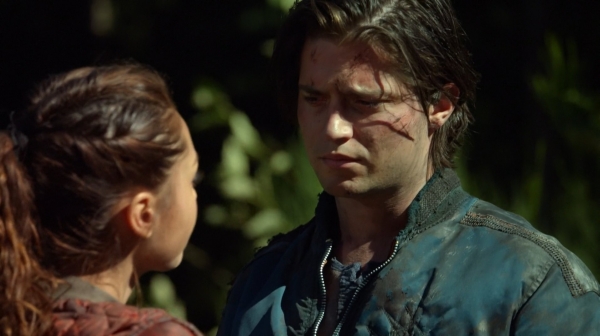The Fog of War the 100 Season Two Episode Six-55
