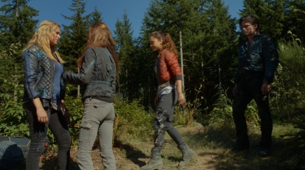 The Fog of War the 100 Season Two Episode Six-50
