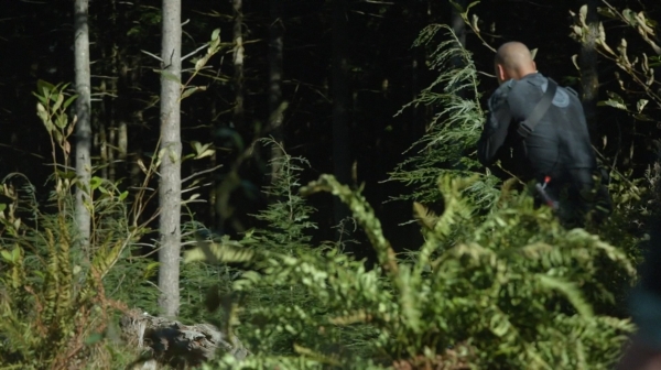 The Fog of War the 100 Season Two Episode Six-44
