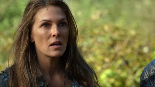 The Fog of War the 100 Season Two Episode Six-37
