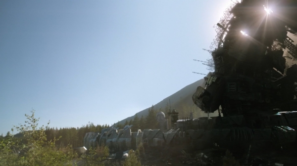 The Fog of War the 100 Season Two Episode Six-24
